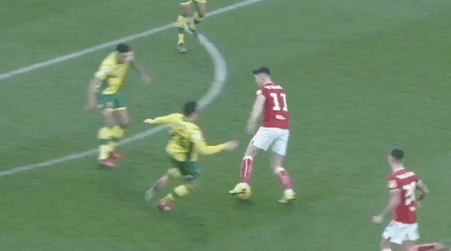 Callum O’Dowda ruins two Norwich defenders on way to gorgeous goal for Bristol City Callum O’Dowda ruins two Norwich defenders on way to gorgeous goal for Bristol City