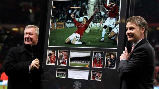 Ole Gunnar Solskjaer dismisses myth about football’s most famous knee slide celebration Ole Gunnar Solskjaer dismisses myth about football’s most famous knee slide celebration