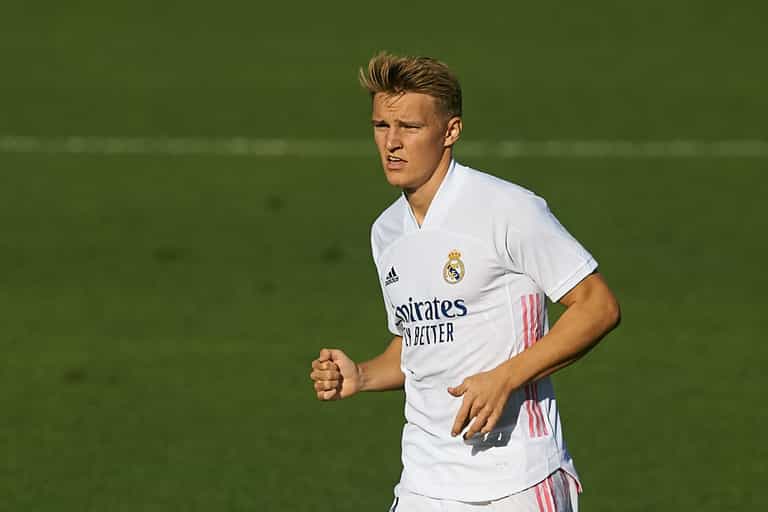 Martin Odegaard inches towards shock Arsenal loan move Martin Odegaard inches towards shock Arsenal loan move