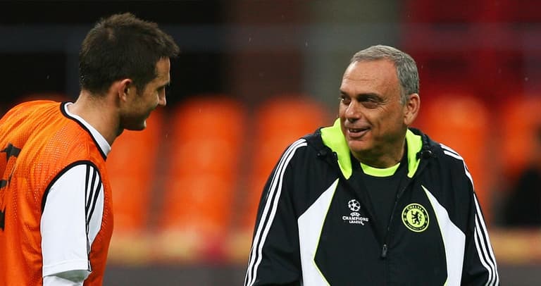Roman Abramovich considering bringing Avram Grant back to Chelsea to work with Frank Lampard Roman Abramovich considering bringing Avram Grant back to Chelsea to work with Frank Lampard
