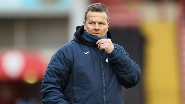 Barrow boss gets eight-game ban for ‘abusive’ words to female official Barrow boss gets eight-game ban for ‘abusive’ words to female official