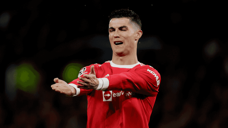 Atletico Madrid knock Man United out of the Champions League with scrappy win at Old Trafford Atletico Madrid knock Man United out of the Champions League with scrappy win at Old Trafford