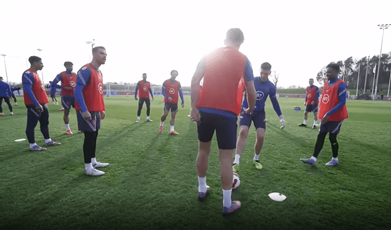 Jordan Henderson baffled by what Harry Maguire did in England training Jordan Henderson baffled by what Harry Maguire did in England training