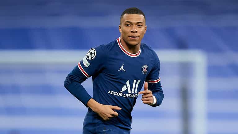 PSG squad split into ‘two camps’ with tensions high after Champions League exit PSG squad split into ‘two camps’ with tensions high after Champions League exit