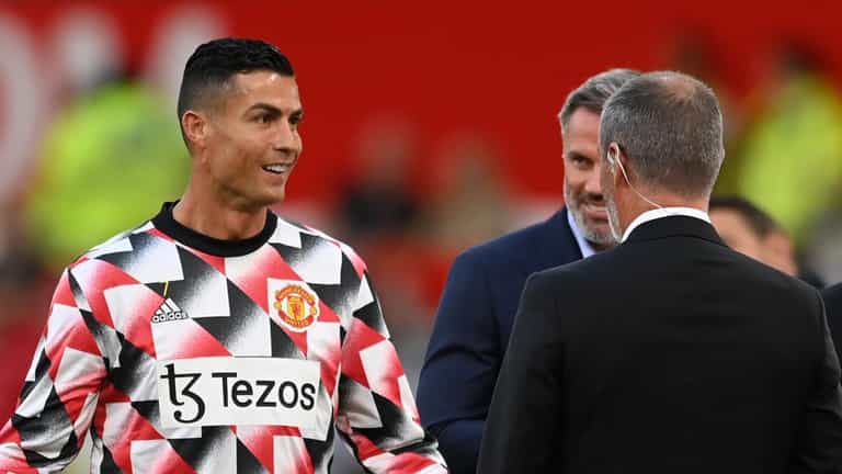 Rio Ferdinand explains why Cristiano Ronaldo snubbed Jamie Carragher Rio Ferdinand explains why Cristiano Ronaldo snubbed Jamie Carragher