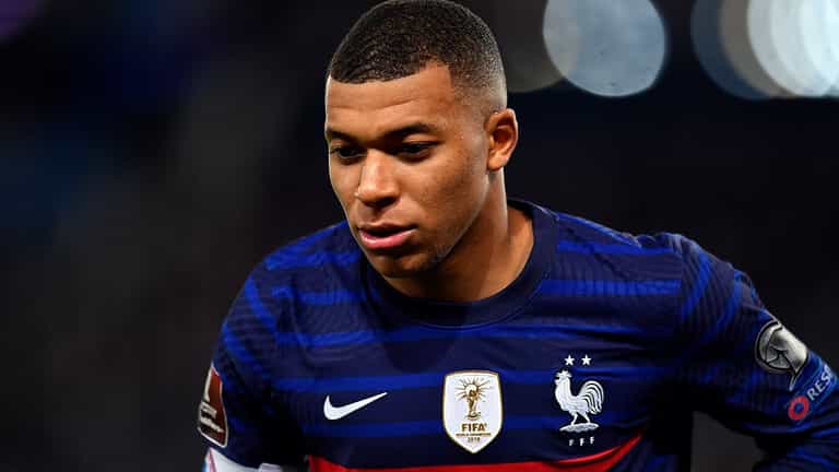 Kylian Mbappe ‘refused to participate’ in France team photoshoot Kylian Mbappe ‘refused to participate’ in France team photoshoot