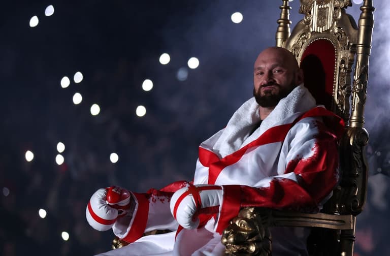 Tyson Fury set for heavyweight showdown in Tottenham Hotspur Stadium Tyson Fury set for heavyweight showdown in Tottenham Hotspur Stadium