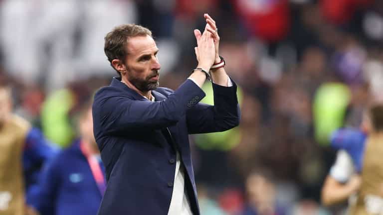 England reportedly draw up shortlist of four managers to replace Gareth Southgate England reportedly draw up shortlist of four managers to replace Gareth Southgate
