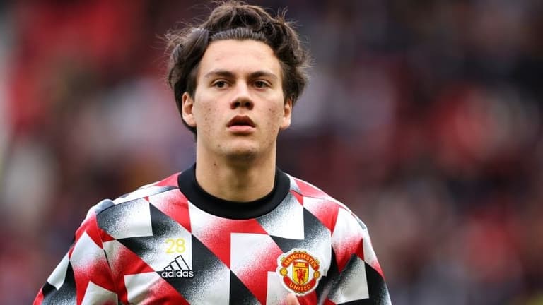 Man United loaning out senior star just a week after his senior debut Man United loaning out senior star just a week after his senior debut