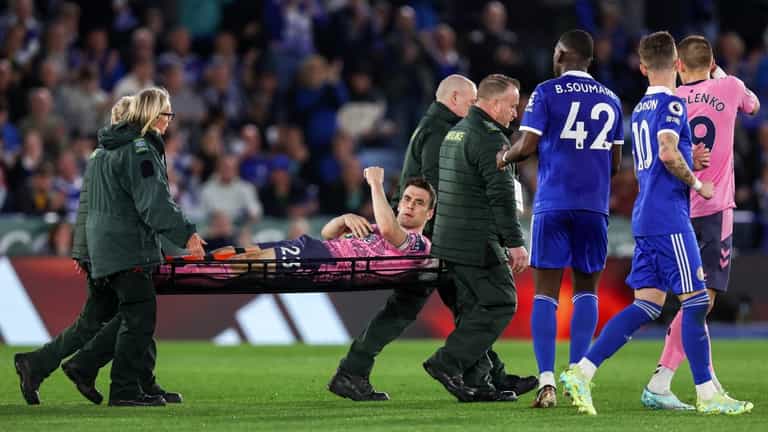 Seamus Coleman stretchered off in Everton’s relegation battle against Leicester Seamus Coleman stretchered off in Everton’s relegation battle against Leicester