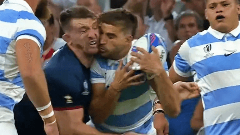 RTÉ panel disagree with Clive Woodward over controversial England red card RTÉ panel disagree with Clive Woodward over controversial England red card
