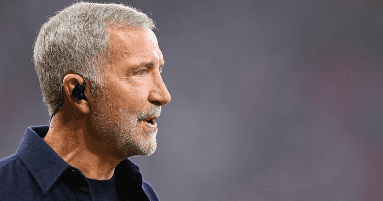 Graeme Souness slams Man United star for ‘throwing in the towel’ Graeme Souness slams Man United star for ‘throwing in the towel’