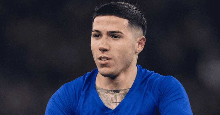 Chelsea player displays public support for Enzo Fernandez amidst racism allegations Chelsea player displays public support for Enzo Fernandez amidst racism allegations