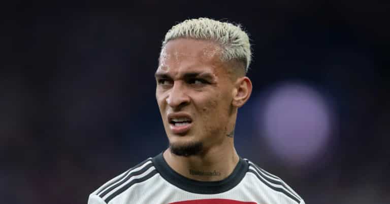 Antony told he can leave Man United in January after Erik ten Hag sacking Antony told he can leave Man United in January after Erik ten Hag sacking