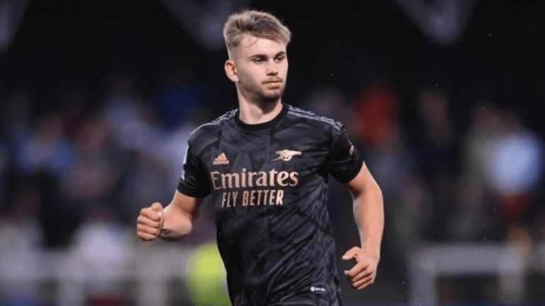 Ex-Arsenal prospect in coma after head collision with wall during match Ex-Arsenal prospect in coma after head collision with wall during match