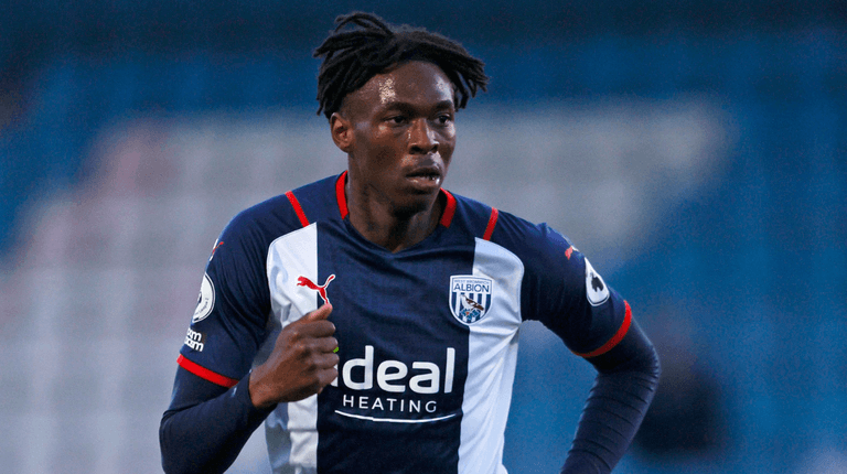 Former West Brom player Quevin Castro has died aged 25 Former West Brom player Quevin Castro has died aged 25