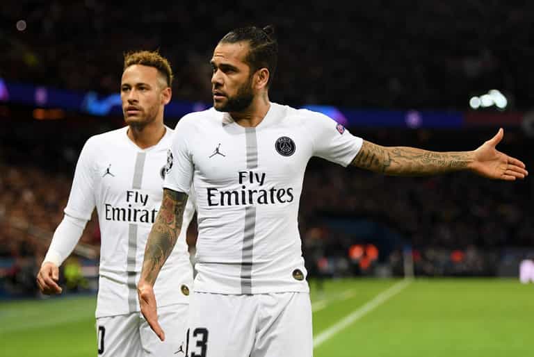 Dani Alves criticises PSG and says his teammates ‘don’t understand Neymar’ Dani Alves criticises PSG and says his teammates ‘don’t understand Neymar’