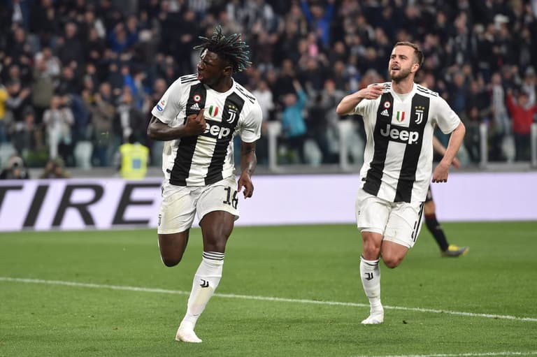 Moise Kean scores the winner for Juve and guess who was first to celebrate with him Moise Kean scores the winner for Juve and guess who was first to celebrate with him