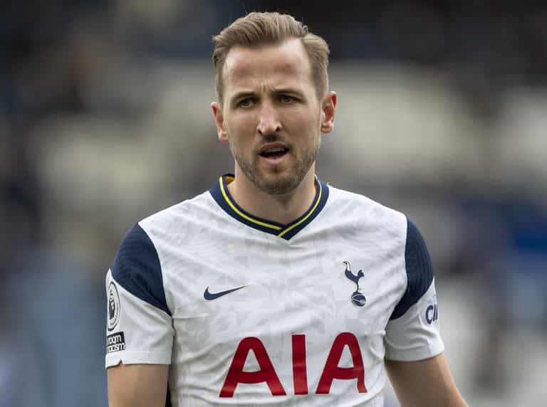 Kane ‘fails to show up for Spurs training’ amid dispute over leaving club Kane ‘fails to show up for Spurs training’ amid dispute over leaving club