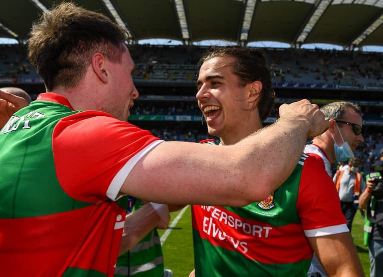 “I have decided to stay in Ireland” – Oisin Mullin gives Mayo fans the news they have been praying for “I have decided to stay in Ireland” – Oisin Mullin gives Mayo fans the news they have been praying for