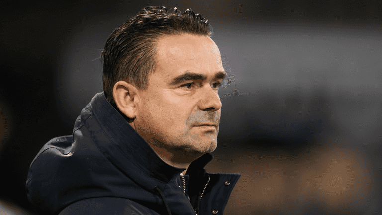 Marc Overmars leaves Ajax after sending series of inappropriate messages Marc Overmars leaves Ajax after sending series of inappropriate messages
