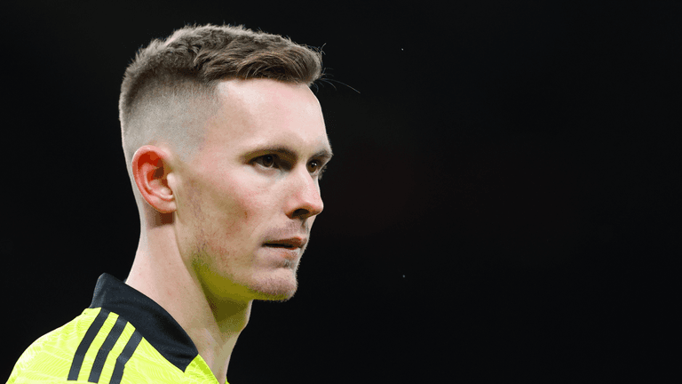 Dean Henderson issues statement in response to ‘hurtful’ social media rumours Dean Henderson issues statement in response to ‘hurtful’ social media rumours