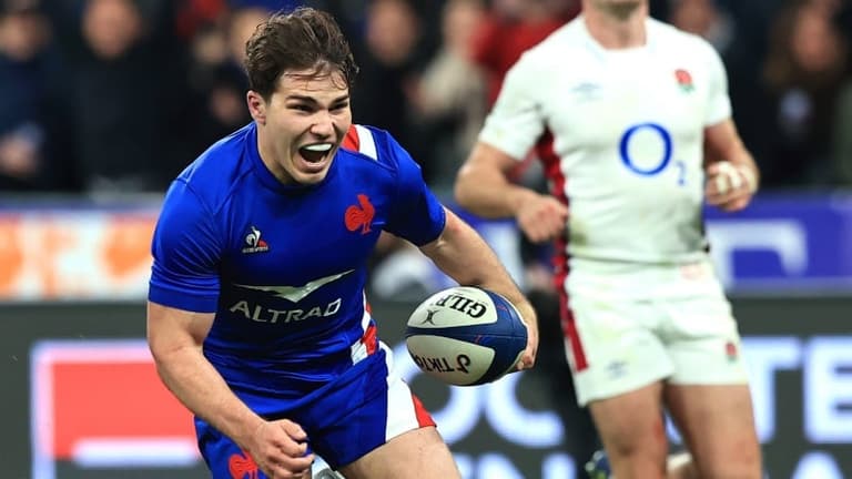 Antoine Dupont comes up big as France achieve Grand Slam glory Antoine Dupont comes up big as France achieve Grand Slam glory