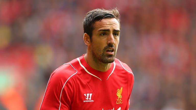 Jose Enrique claims phone incident shows Cristiano Ronaldo ‘thinks he is God’ Jose Enrique claims phone incident shows Cristiano Ronaldo ‘thinks he is God’