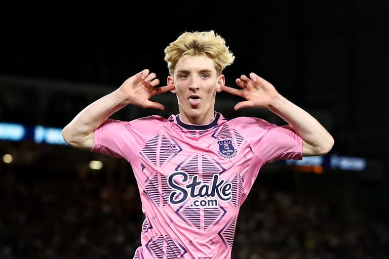 Anthony Gordon tells Everton he won’t return to the club as Newcastle fee agreed Anthony Gordon tells Everton he won’t return to the club as Newcastle fee agreed