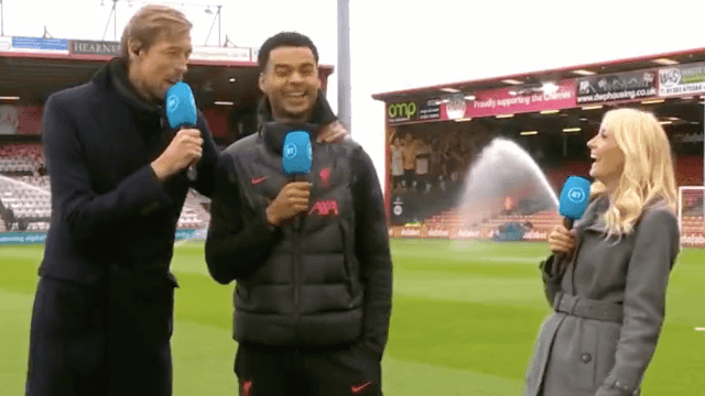 Peter Crouch cracks Cody Gakpo up with record jibe Peter Crouch cracks Cody Gakpo up with record jibe