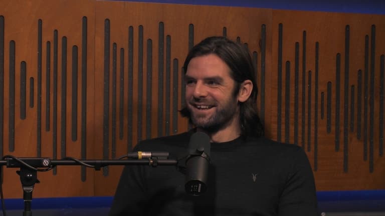Cillian Sheridan puts his Ireland caps down to hilarious initiation song Cillian Sheridan puts his Ireland caps down to hilarious initiation song