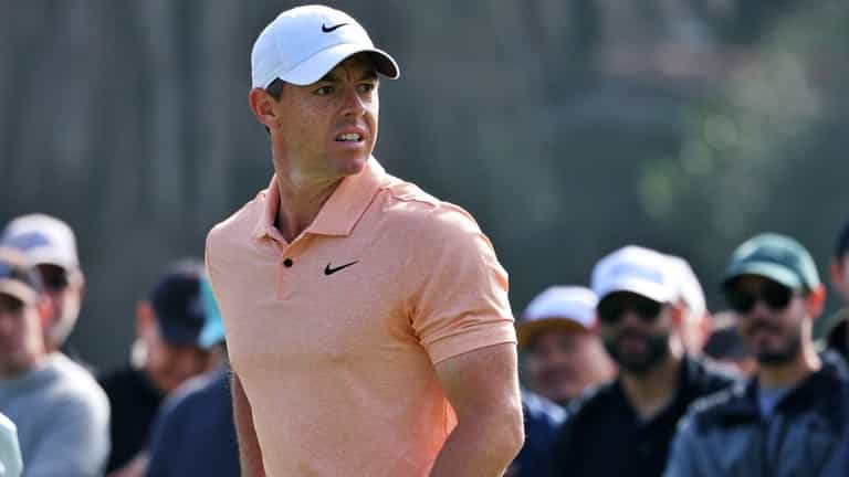 “They’re not too pleased” – Rory McIlroy breaks golf etiquette and ticks off fellow pros “They’re not too pleased” – Rory McIlroy breaks golf etiquette and ticks off fellow pros