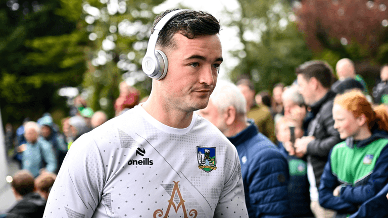 Limerick star Kyle Hayes avoids jail time for breaching sentence Limerick star Kyle Hayes avoids jail time for breaching sentence