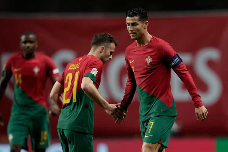 Cristiano Ronaldo pays emotional tribute to Diogo Jota Cristiano Ronaldo pays emotional tribute to Diogo Jota