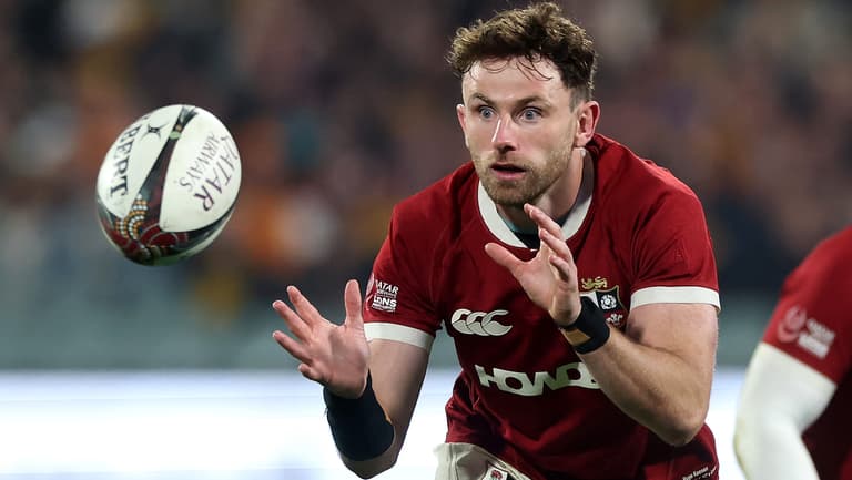 Hugo Keenan reveals reason he lost six kilos in ‘pretty horrible’ battle on Lions tour Hugo Keenan reveals reason he lost six kilos in ‘pretty horrible’ battle on Lions tour