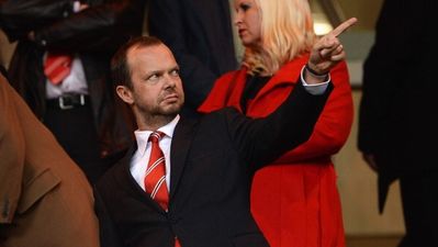 Ed Woodward becomes a hero to Manchester United fans after raft of signings