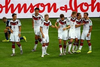 Vine: Comical goals set Germany on their way against Gibraltar