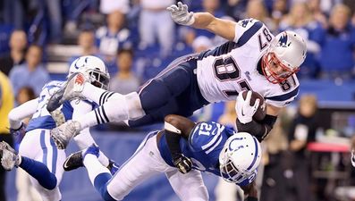 GIF: Rob Gronkowski beats five to score touchdown against Colts