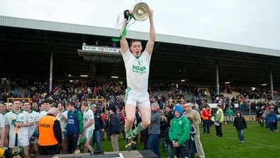 Pic: Shefflin pays heartwarming tribute to TJ Reid as Ballyhale claim Kilkenny title