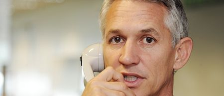 Gary Lineker sticks it to Paddy Power on Twitter over Michael Owen comment