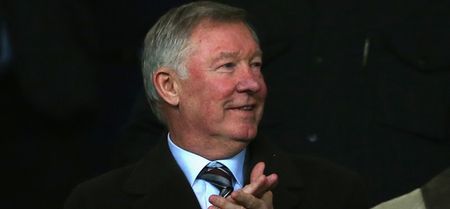 PIC: This Manchester city fan is the spit of Alex Ferguson