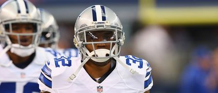 Dallas Cowboys player uses very uncool tactics when playing Madden with kids in hospital