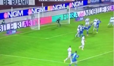 Vine: Empoli striker with impossible to pronounce name scores unreal scorpion volley