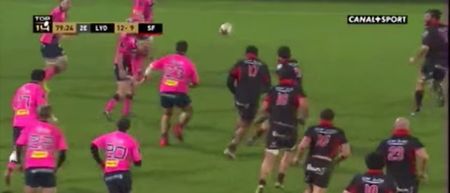 Video: Rabah Slimani throws one of the worst passes we’ve ever seen on a rugby pitch