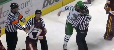 Ice hockey player gets punched and is penalised for DIVING