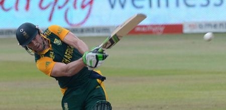 AB de Villiers hammers 16 sixes in fastest ever one-day century