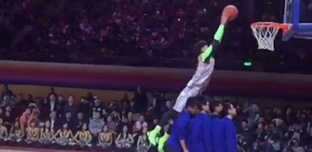 Vine: A simply woeful attempt from the Chinese Basketball Association dunk contest