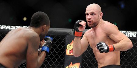 Cathal Pendred agrees to rematch on Twitter after controversial decision in Boston