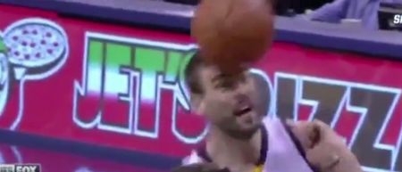 VIDEO: Marc Gasol tries to channel his inner Peter Crouch with header against Orlando