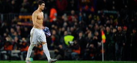 VIDEO: Barcelona fans troll Ronaldo with rude chant about his birthday